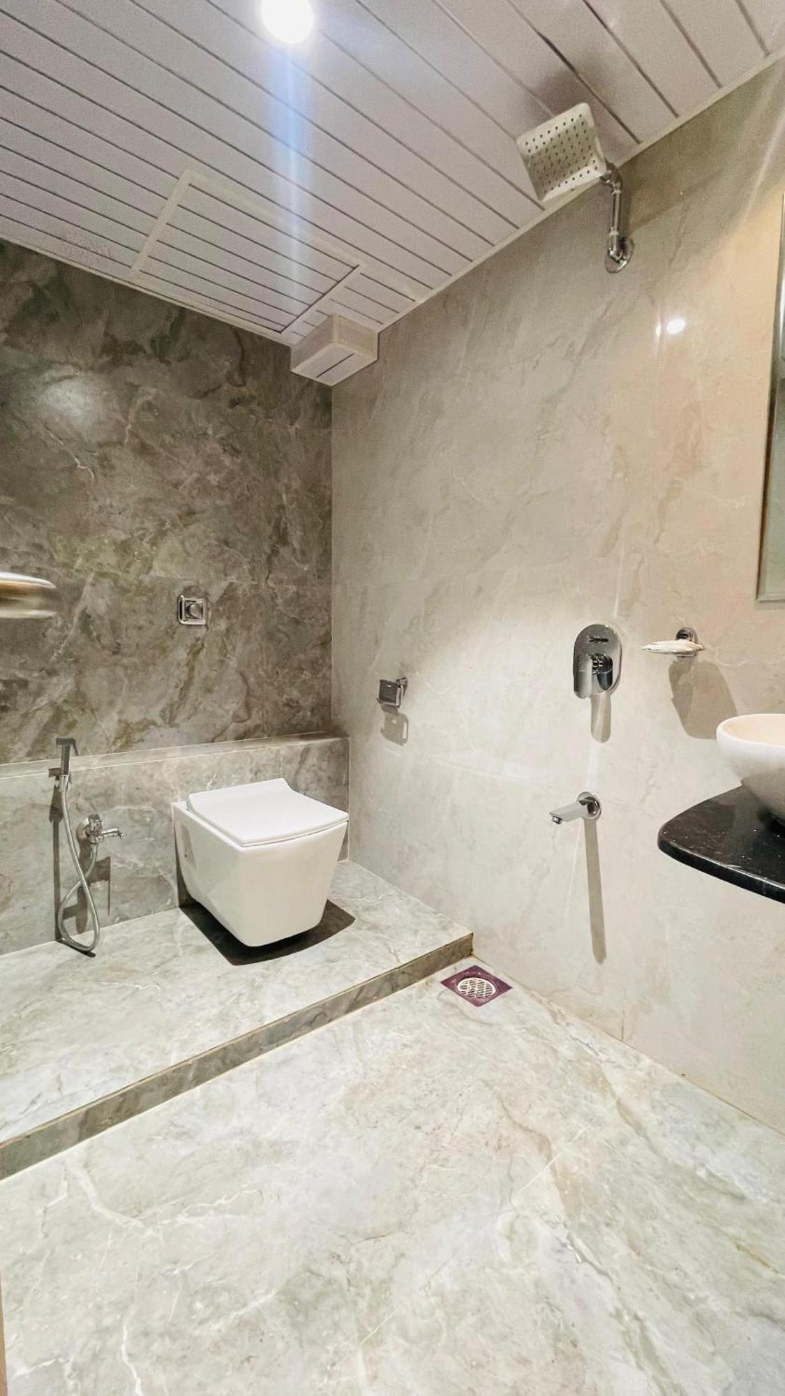 Hotel Arma Residency Мумбаи Экстерьер фото