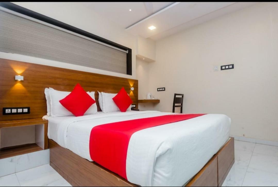 Hotel Arma Residency Мумбаи Экстерьер фото