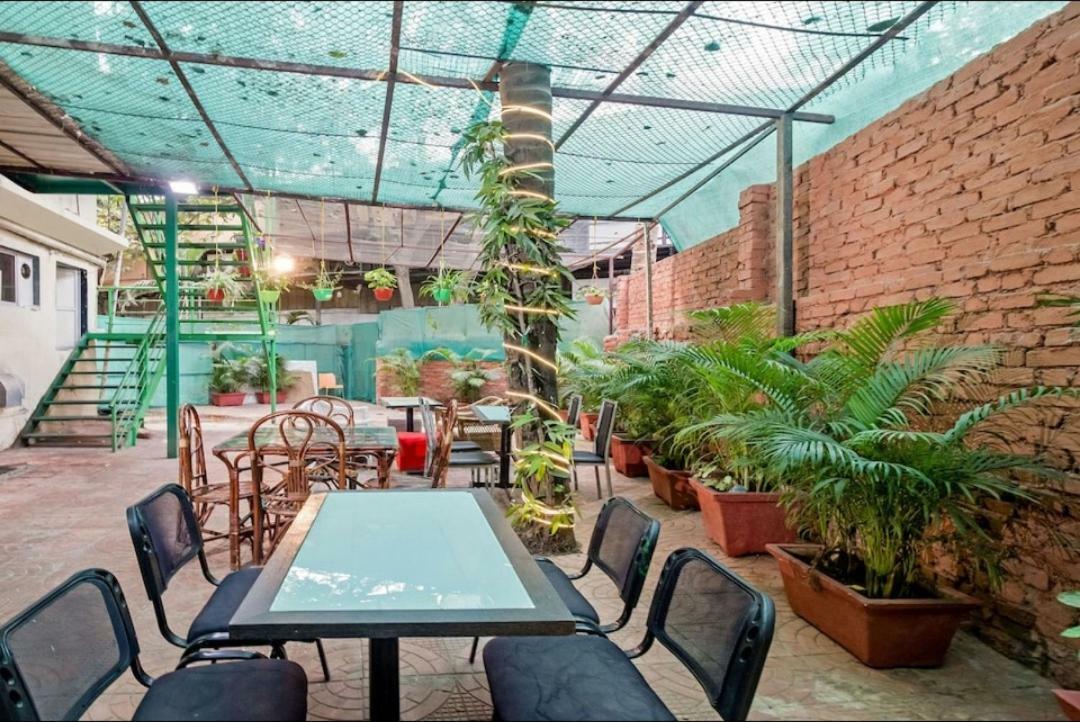 Hotel Arma Residency Мумбаи Экстерьер фото